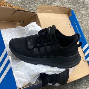 Adidas womens shoes